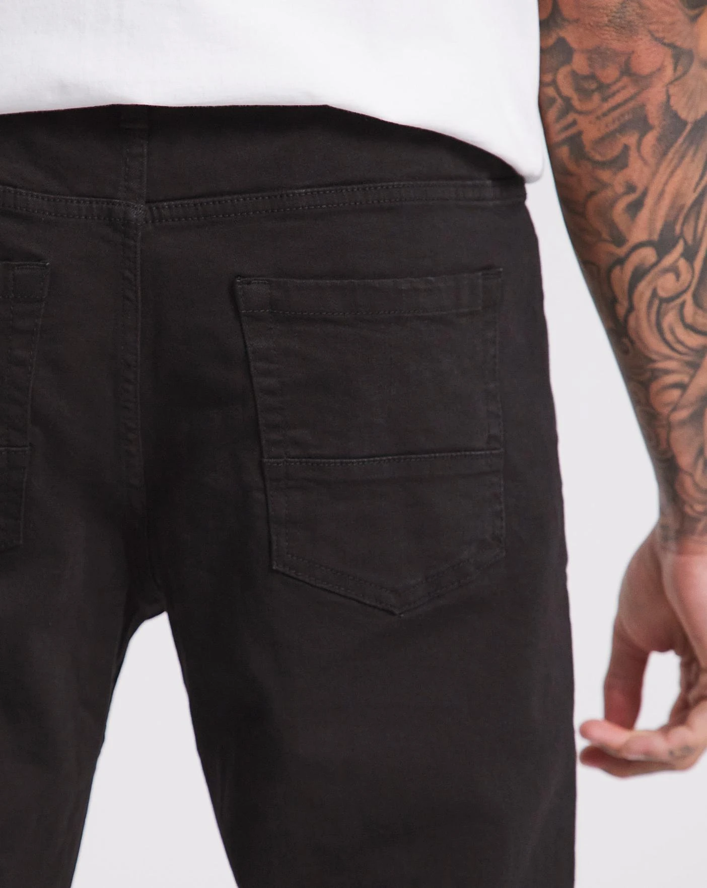 Black Loose Fit Stretch Jeans 4 Black Loose Fit Stretch Jeans - Image 4